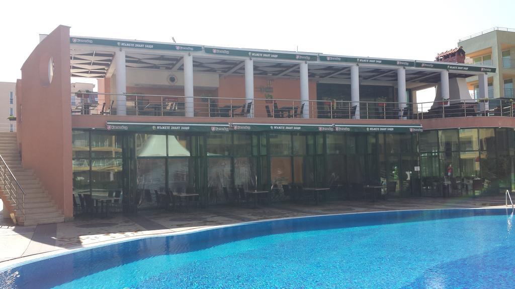 Pollo Resort Mikosta Apartments ساني بيتش المظهر الخارجي الصورة