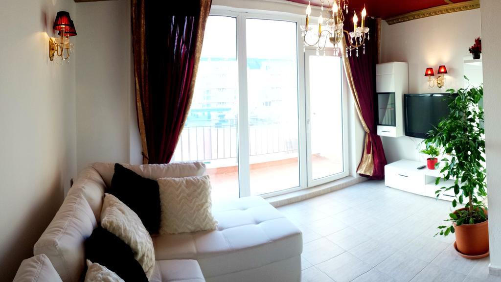 Pollo Resort Mikosta Apartments ساني بيتش المظهر الخارجي الصورة